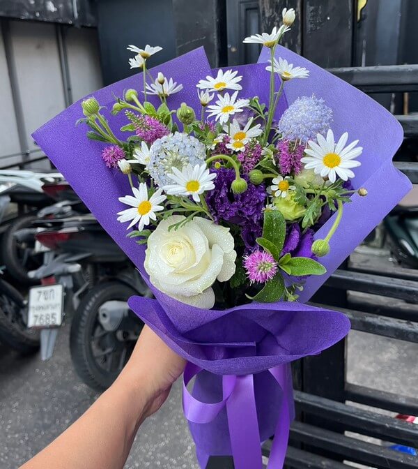 Cheerful Gift bouquet from Flowers-Bangkok
