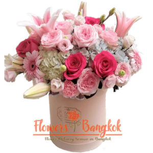 Pink Mixed Flowers Box