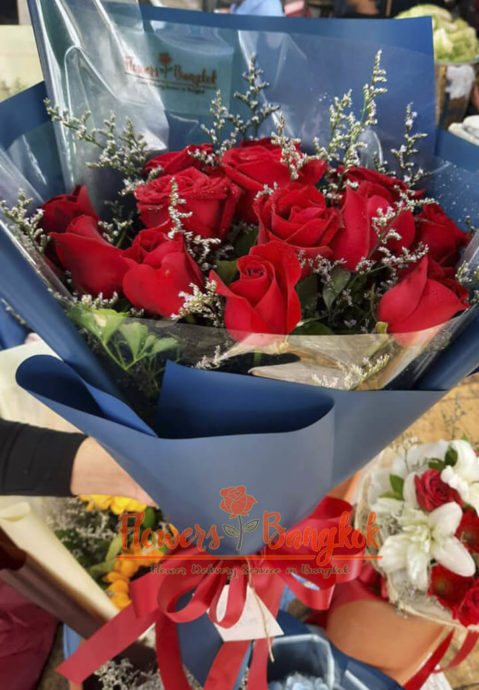 12 Red Roses in Blue - Flower Delivery Bangkok