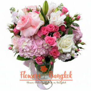 Shining Ideal vase (Mixed Flowers) - Flower Delivery in Bangkok
