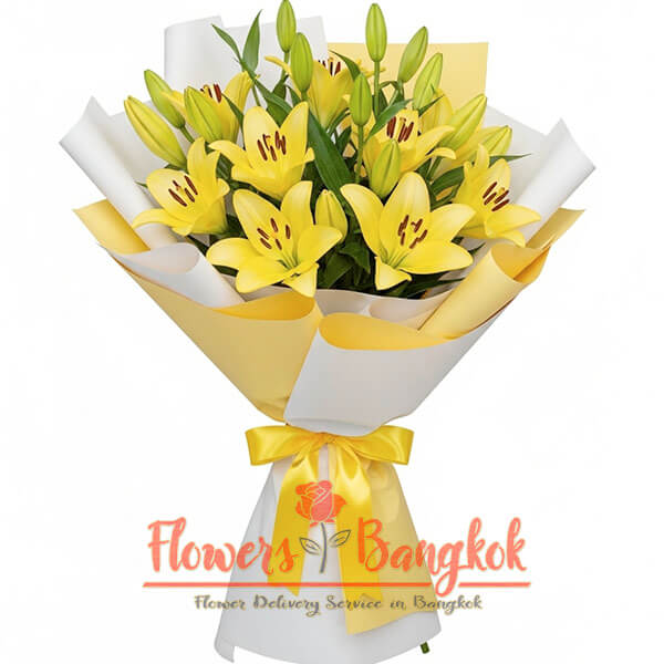 Flowers-Bangkok flower shop - Bouquet of fresh Yellow lilies in a white wrapper