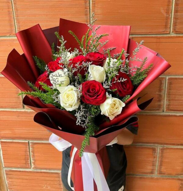 You and Me bouquet - Image 2