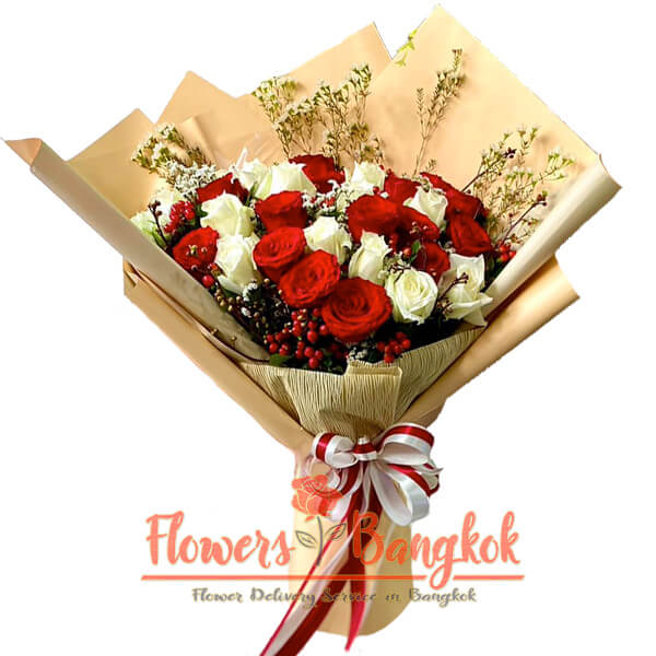 30 White and Red Roses bouquet - Flowers-Bangkok
