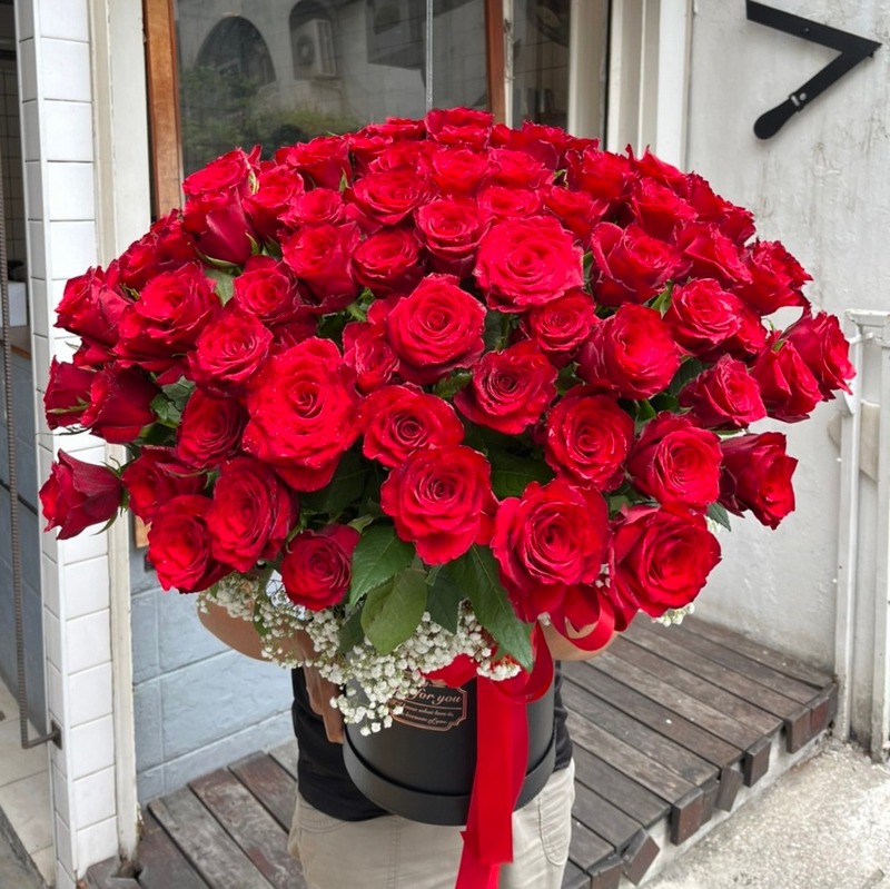 155 Red Roses bouquet - Flowers-Bangkok