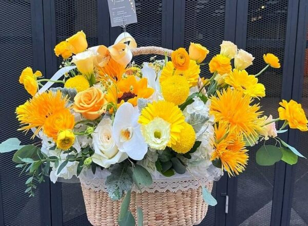 Sunny Mood flower basket (Mixed Flowers) - Flowers-Bangkok