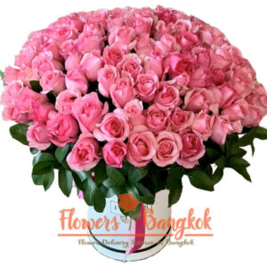 Together Forever flower box - Flower delivery Bangkok (99 Pink Roses)
