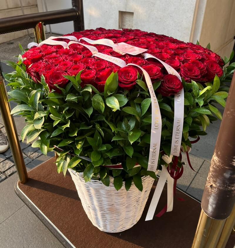 Grand Passion basket from Flowers-Bangkok